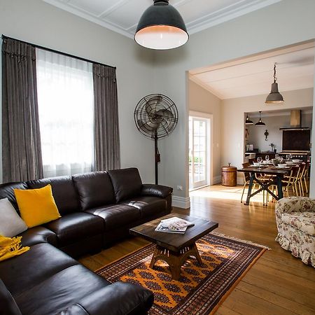 Coghill Cottage Whitianga Exterior photo