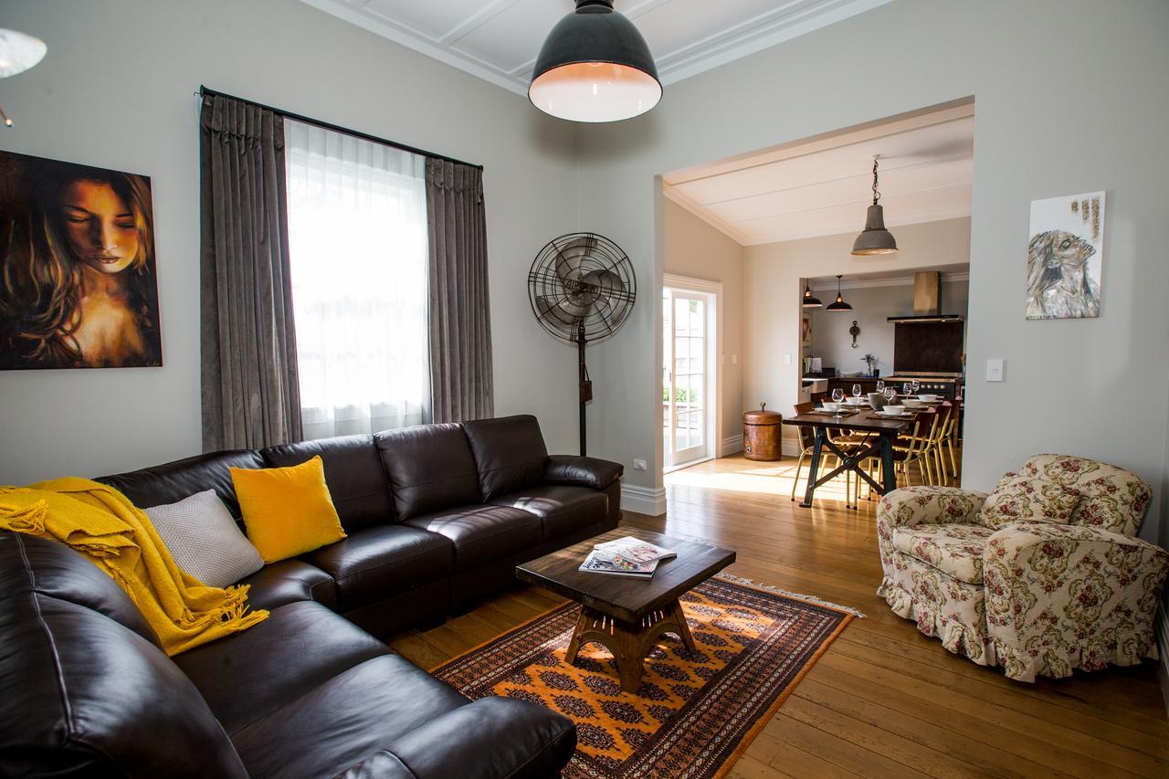 Coghill Cottage Whitianga Exterior photo